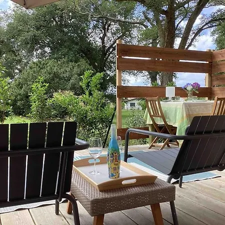 Kbaia Le Ocean * سان جوليان-أون-بورن